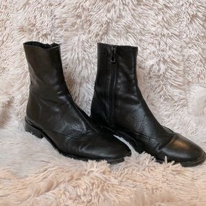L’intervalle boots